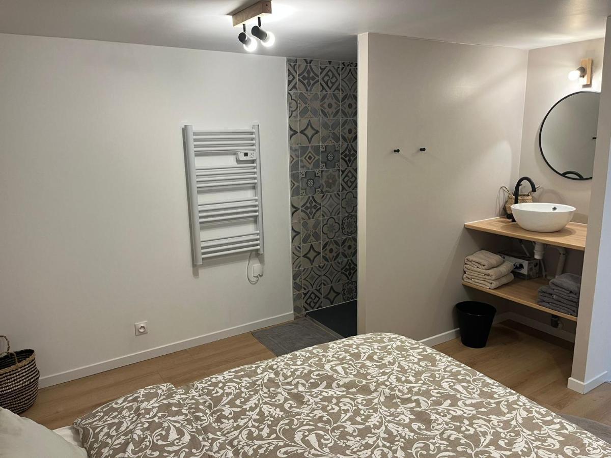 Studio Carnot - Proche Docks 76, Kindarena Et Centre Ville De Rouen - Stationnement Gratuit - Netflix - Wifi Deville-les-Rouen Ngoại thất bức ảnh