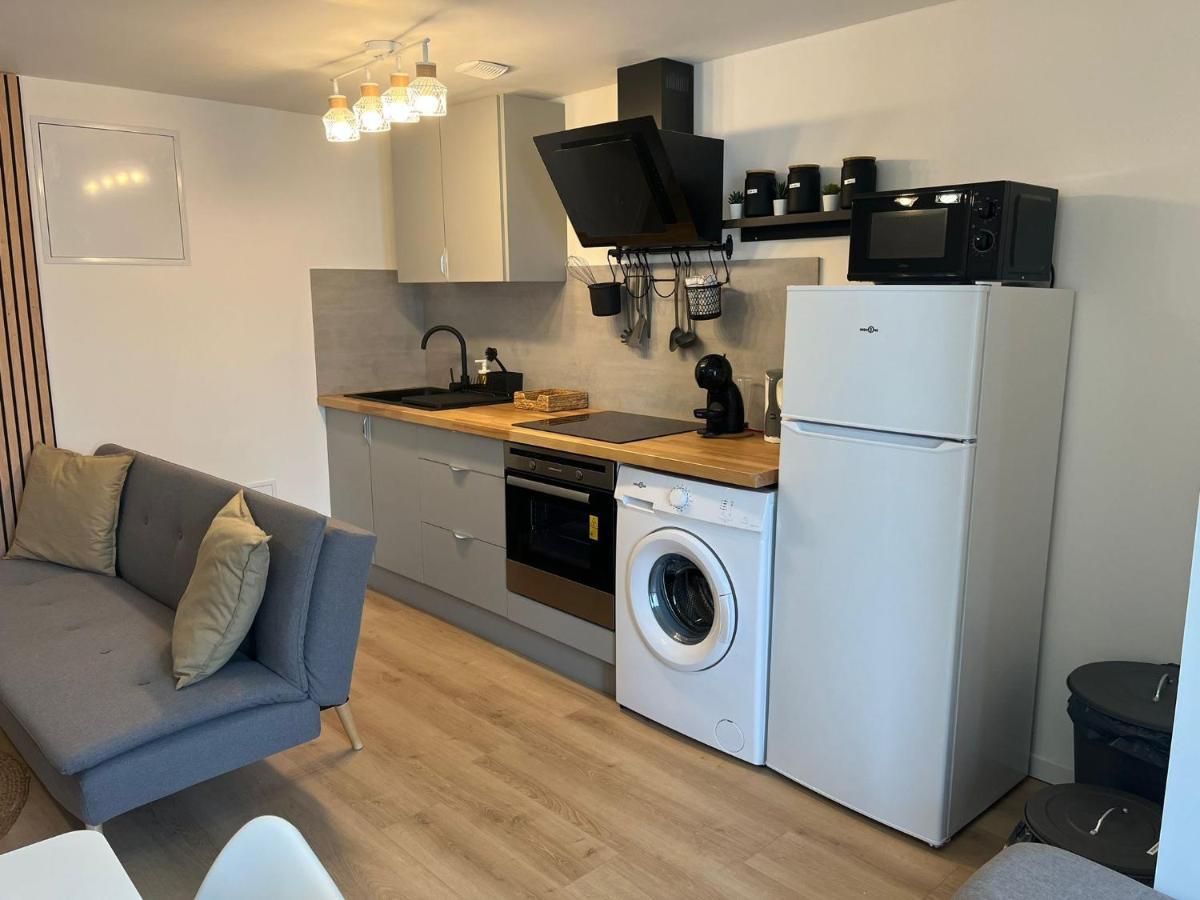 Studio Carnot - Proche Docks 76, Kindarena Et Centre Ville De Rouen - Stationnement Gratuit - Netflix - Wifi Deville-les-Rouen Ngoại thất bức ảnh